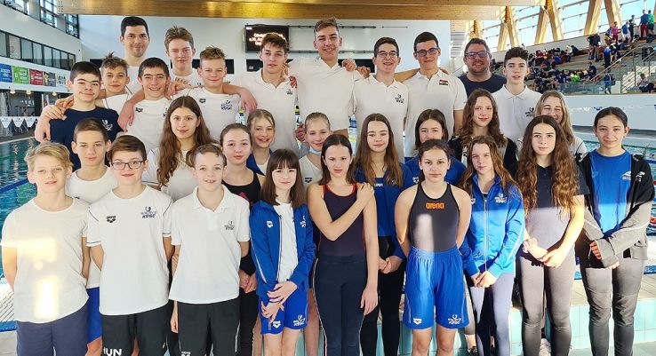 BACSVIZ KVSC Csapatkep XI Aranyhomok Kupa